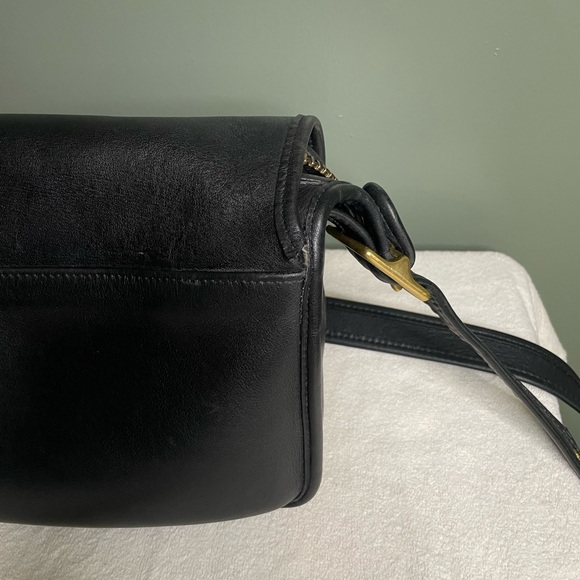 Coach Vintage Patricia’ Legacy Black Leather Shoulder Bag - Picture 11 of 12